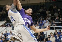 -中国篮球体育营销创新案例分析，中国篮球体育营销创新案例分析报告