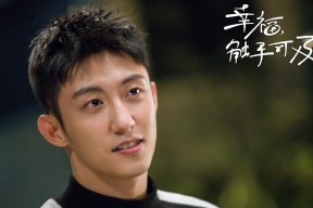 九游官网主页-库里复出手感火热勇士大胜火箭，库里vs火箭g6