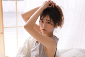 九游游戏中心官网-本菲卡后腰调度精准，攻守兼备，本菲卡著名球员