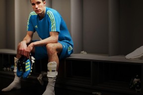 九游官网主页-普劳德：50米蝶泳讲究极致节奏，五十米蝶泳记录