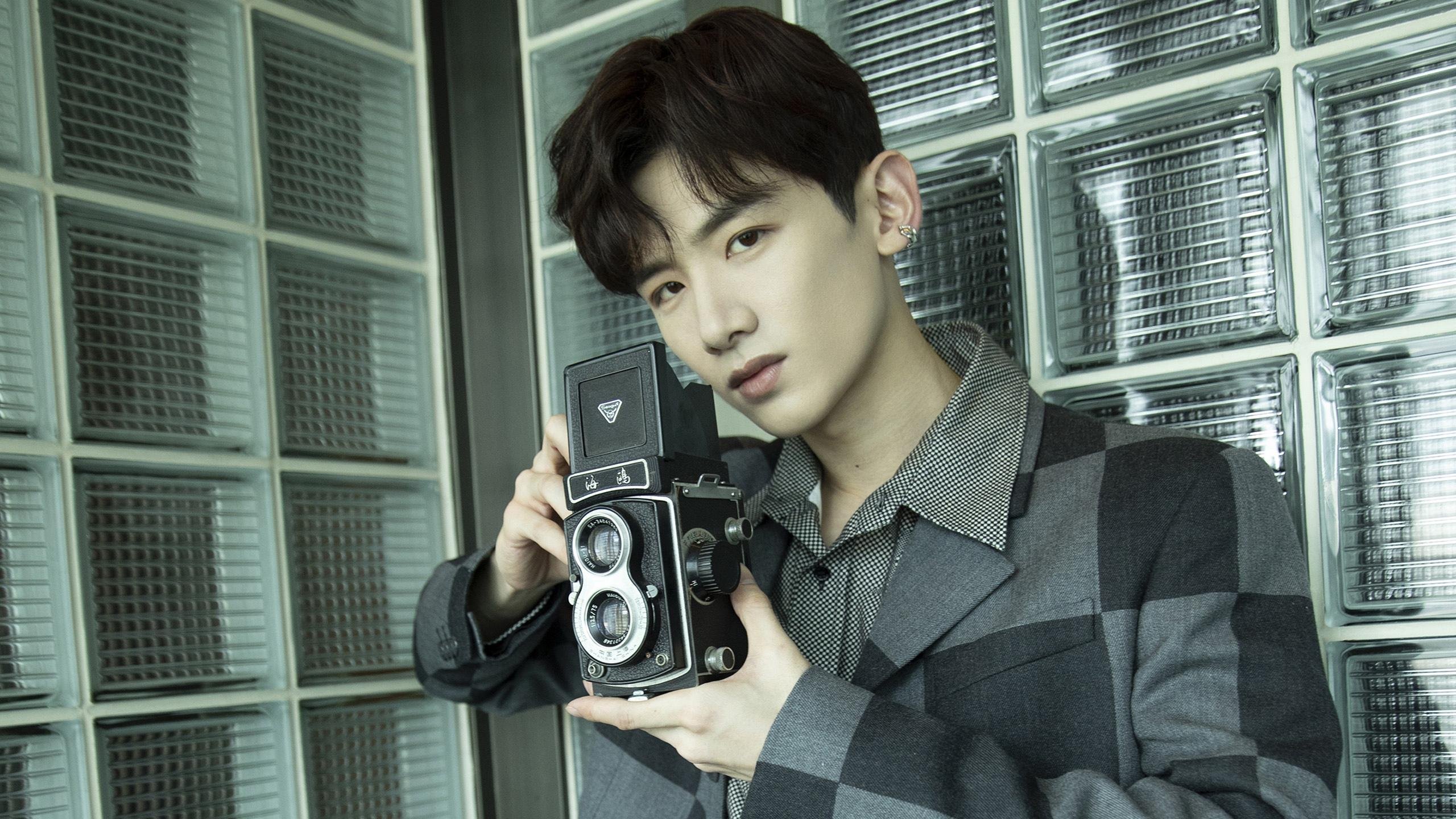 安东·李恩:全黑队的进攻领袖,用精准的传球和快速突破不断撕裂防线