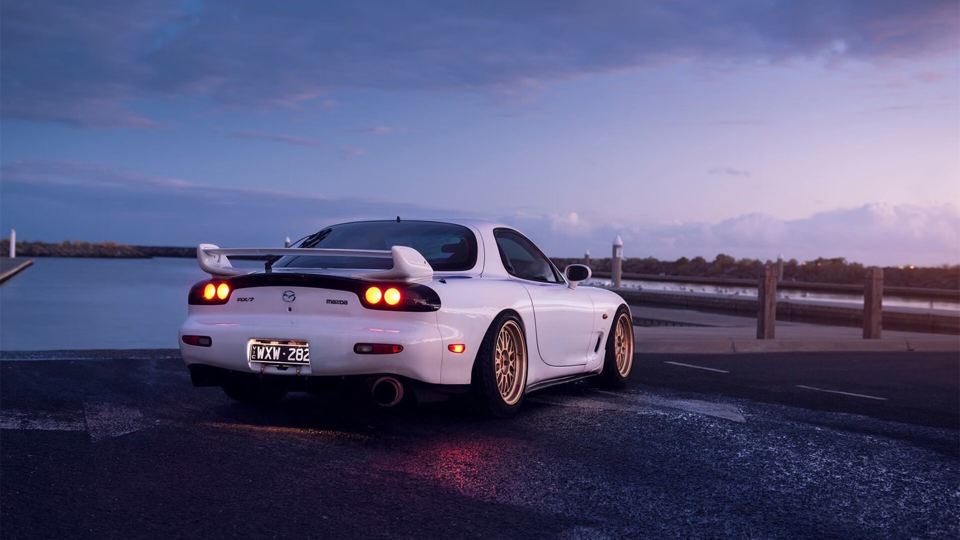 新签约球员赛场首秀表现稳健初步赢得球迷认可,nba新签球员多久可以被交易